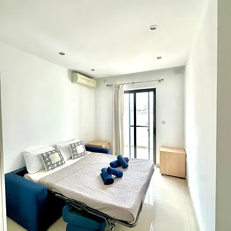 Luxury Penthouse 170 Meters From The Sea In Balluta Bay Apartamento *