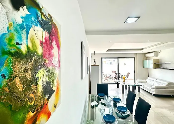 Luxury Penthouse 170 Meters From The Sea In Balluta Bay Apartamento *