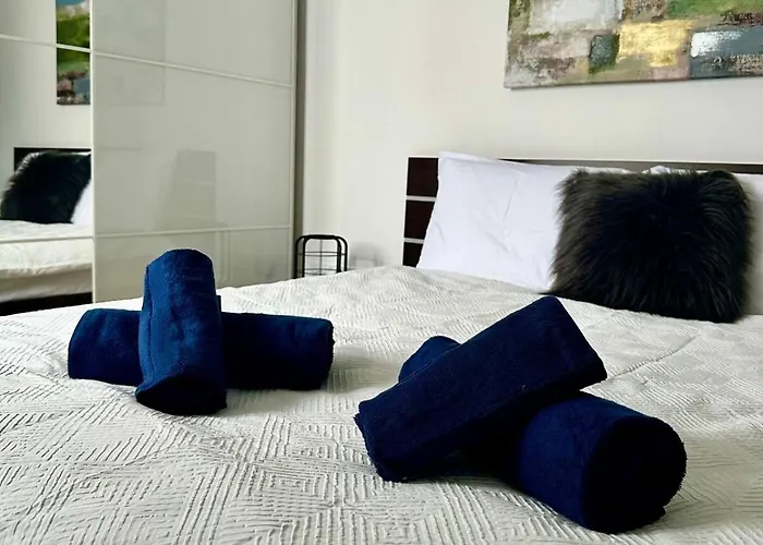 Luxury Penthouse 170 Meters From The Sea In Balluta Bay Apartamento Sliema