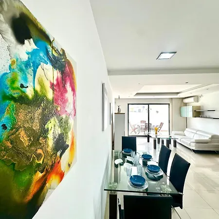 Luxury Penthouse 170 Meters From The Sea In Balluta Bay Apartment *