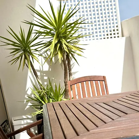 Luxury Penthouse 170 Meters From The Sea In Balluta Bay Apartment