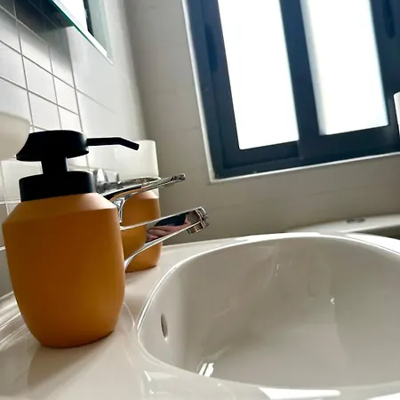 Luxury Penthouse 170 Meters From The Sea In Balluta Bay Apartment *