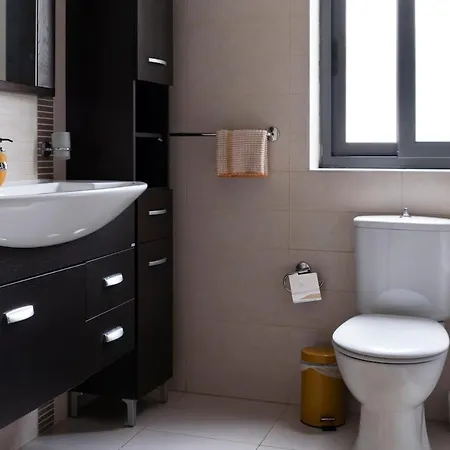 Luxury Penthouse 170 Meters From The Sea In Balluta Bay