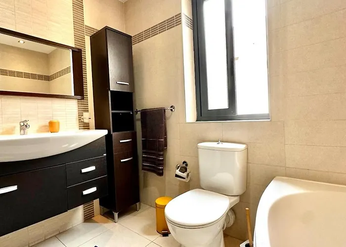 Luxury Penthouse 170 Meters From The Sea In Balluta Bay Sliema