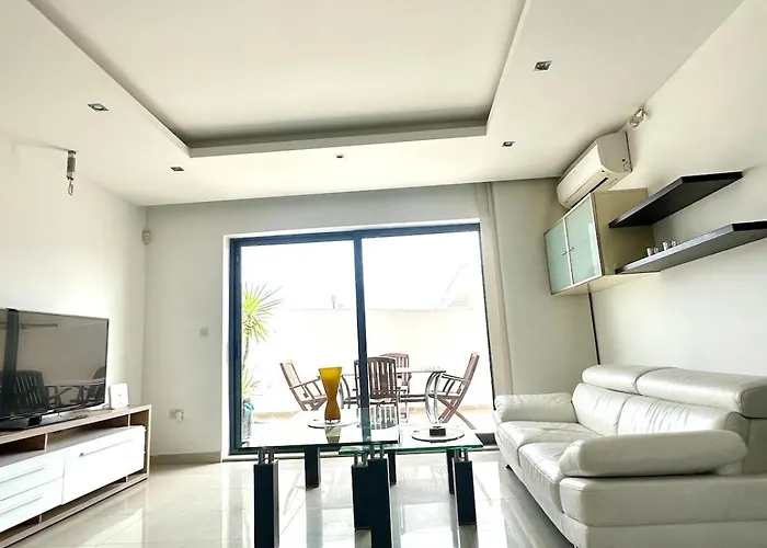 Διαμέρισμα Luxury Penthouse 170 Meters From The Sea In Balluta Bay