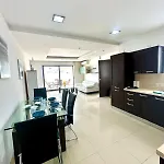 Luxury Penthouse 170 Meters From The Sea In Balluta Bay *