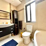 Luxury Penthouse 170 Meters From The Sea In Balluta Bay Sliema