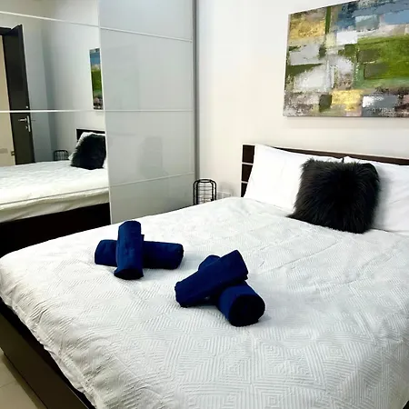 Διαμέρισμα Luxury Penthouse 170 Meters From The Sea In Balluta Bay